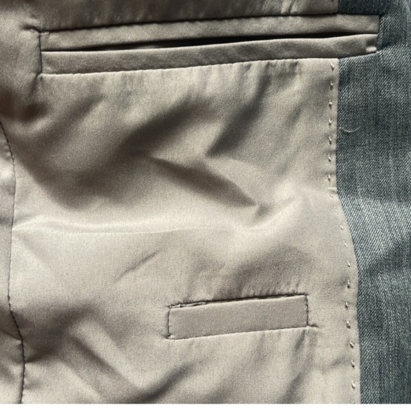 J. Crew Heather Gray Wool Blend 2 Button Notched Blazer Size 4 - Picture 8 of 11